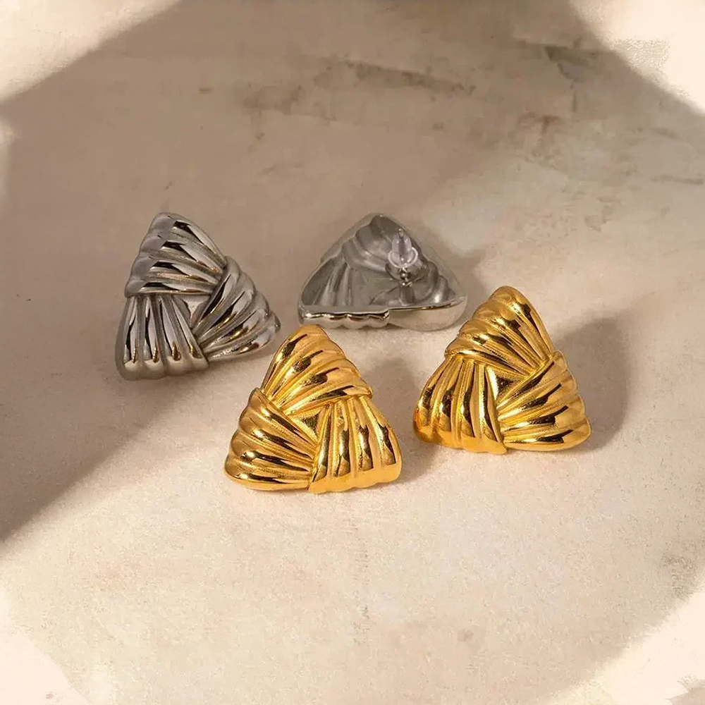 Beloria | Orecchini a triangolo ispirati al vintage
