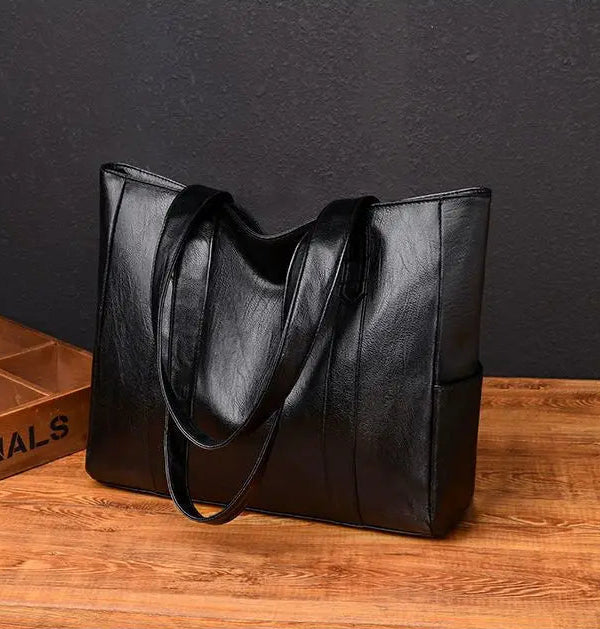 Susan - Borsa a Spalla in Pelle di Lusso Minimalista