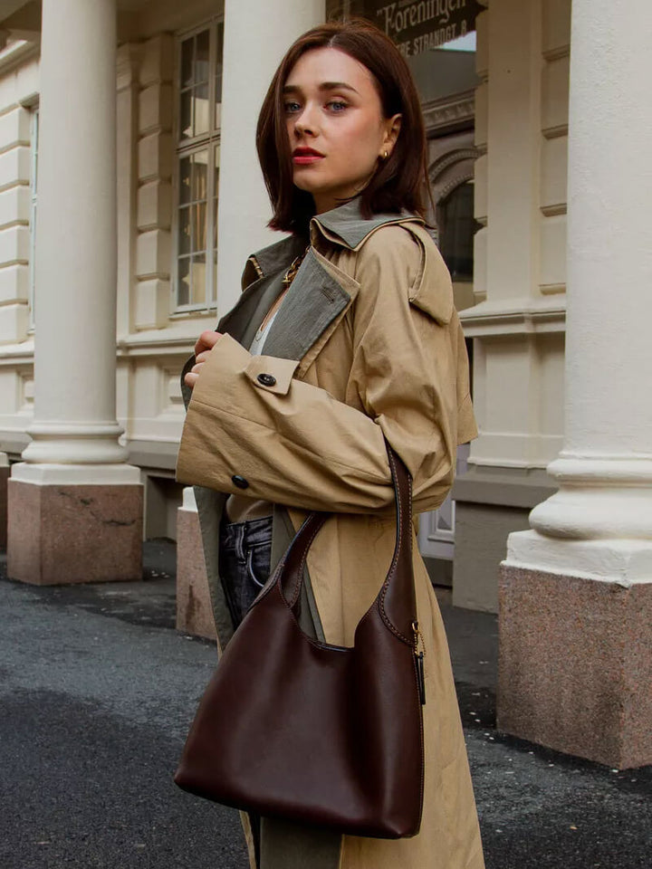 Clotilde | Borsa in Pelle Sintetica con Charm a Ciliegia
