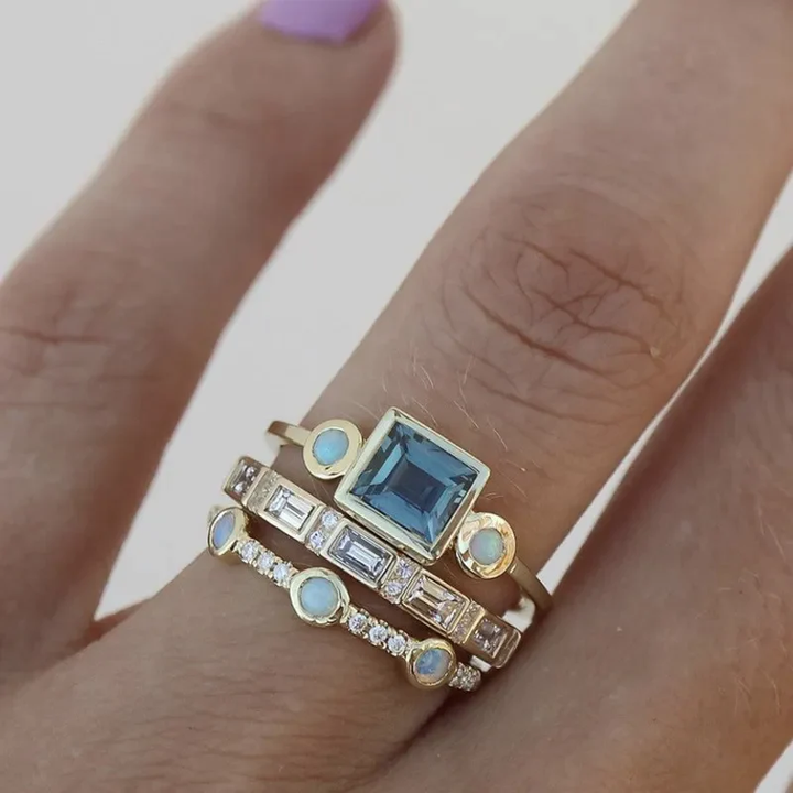 Linary – Anello in Pietra Blu Impilato